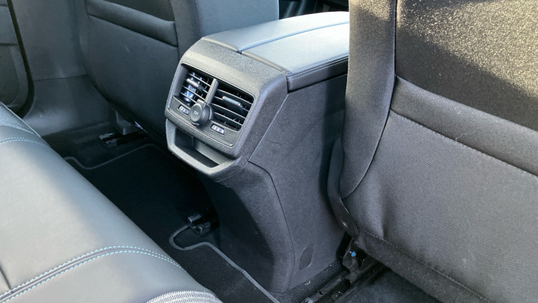 Peugeot 3008 1.6 Hybrid 225 Allure 5dr e-EAT8 Estate